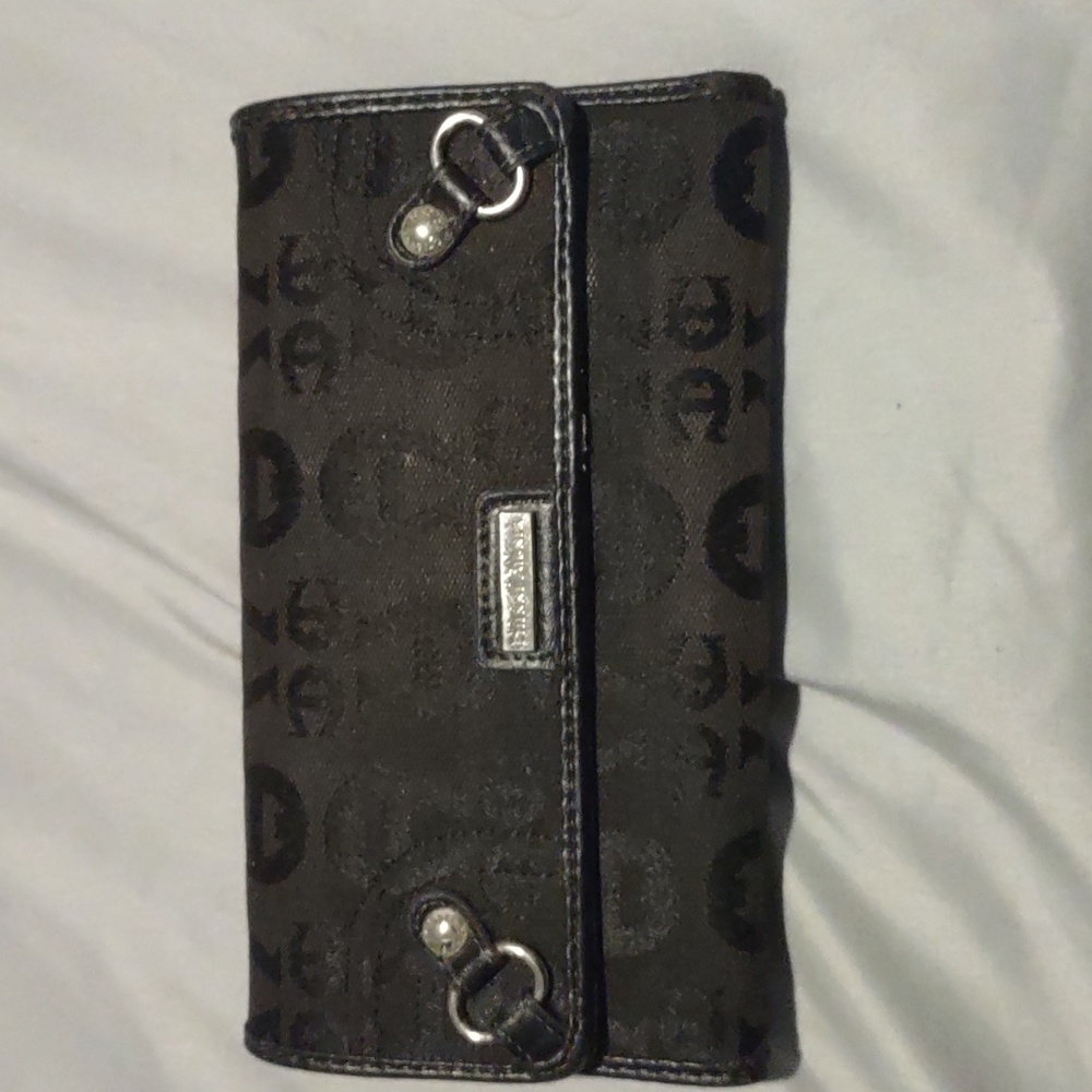 Authentic Eitenne Aigner Signature Wallet